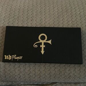 Urban Decay Prince Palette